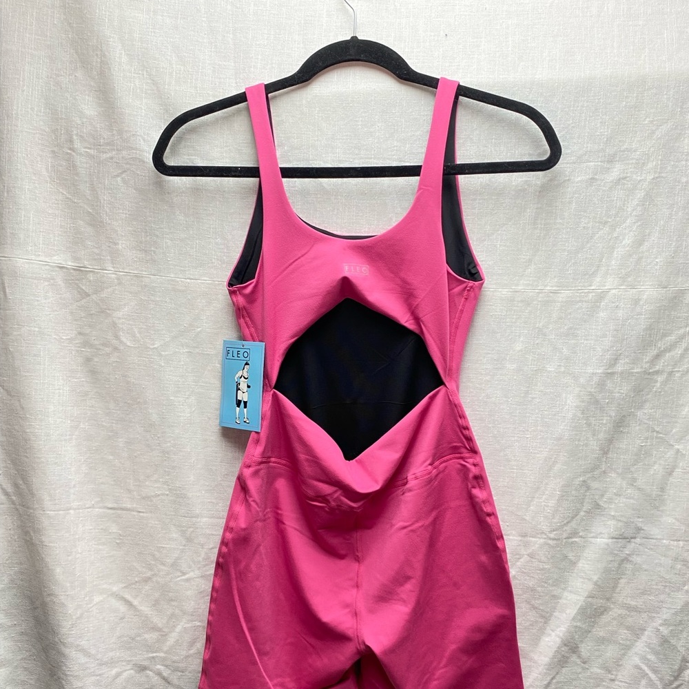 Fleo Bodysuit Small Pink Activewear Singlet One Piece Weightlifting NEW - Picture 2 of 15